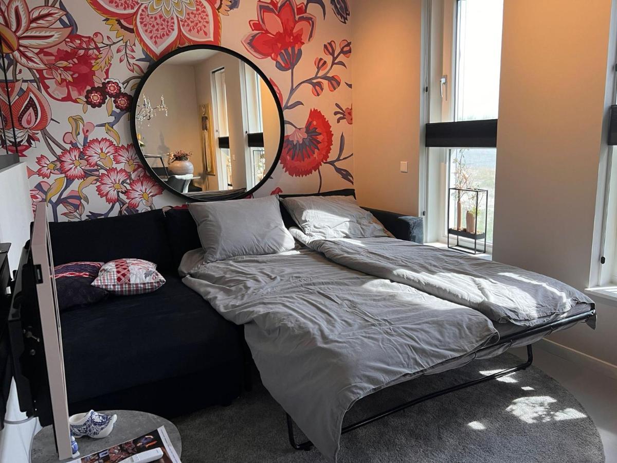 Bb Aan De Zuyderzee Bed & Breakfast Бунсхотен Екстериор снимка